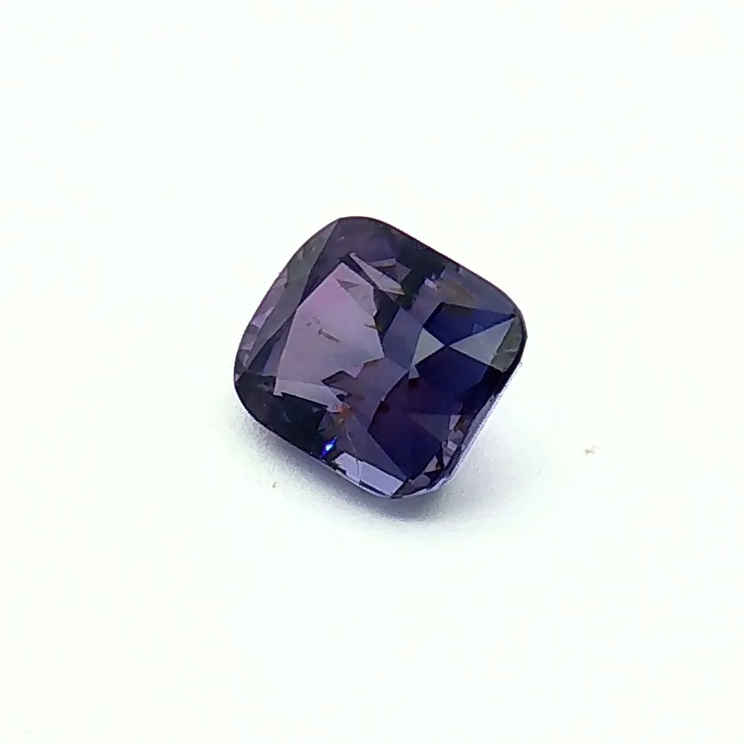 Natural bluish purple spinel cushion, from the Joalys collection