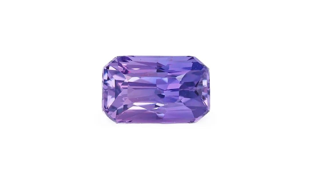 Natural lilac purple sapphire, radiant cut, from the Joalys collection